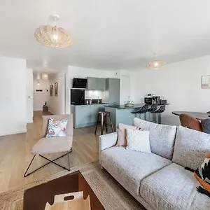 Appartement Rivage - Beau 2 - Parking/plage 300m, Dinard